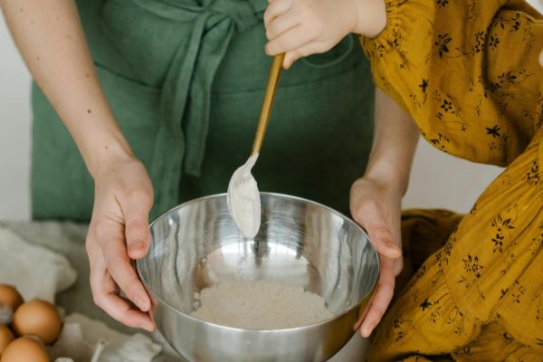 Activités de la vie quotidienne (préparer un repas, s'habiller...)